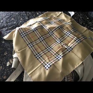 Burberry scarf